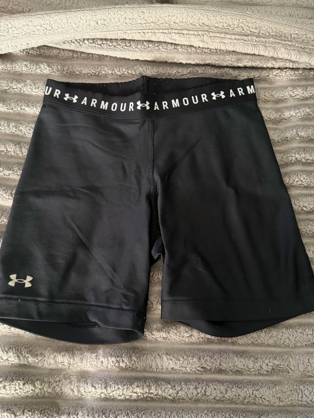 Under Armour Black Women's Performance Bike Shorts with Logo Waistband